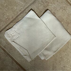 Elegant White Lace Napkins